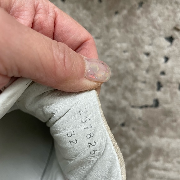 Gucci Kids Sneakers Sz 32 (US 13.5) - Picture 5 of 12